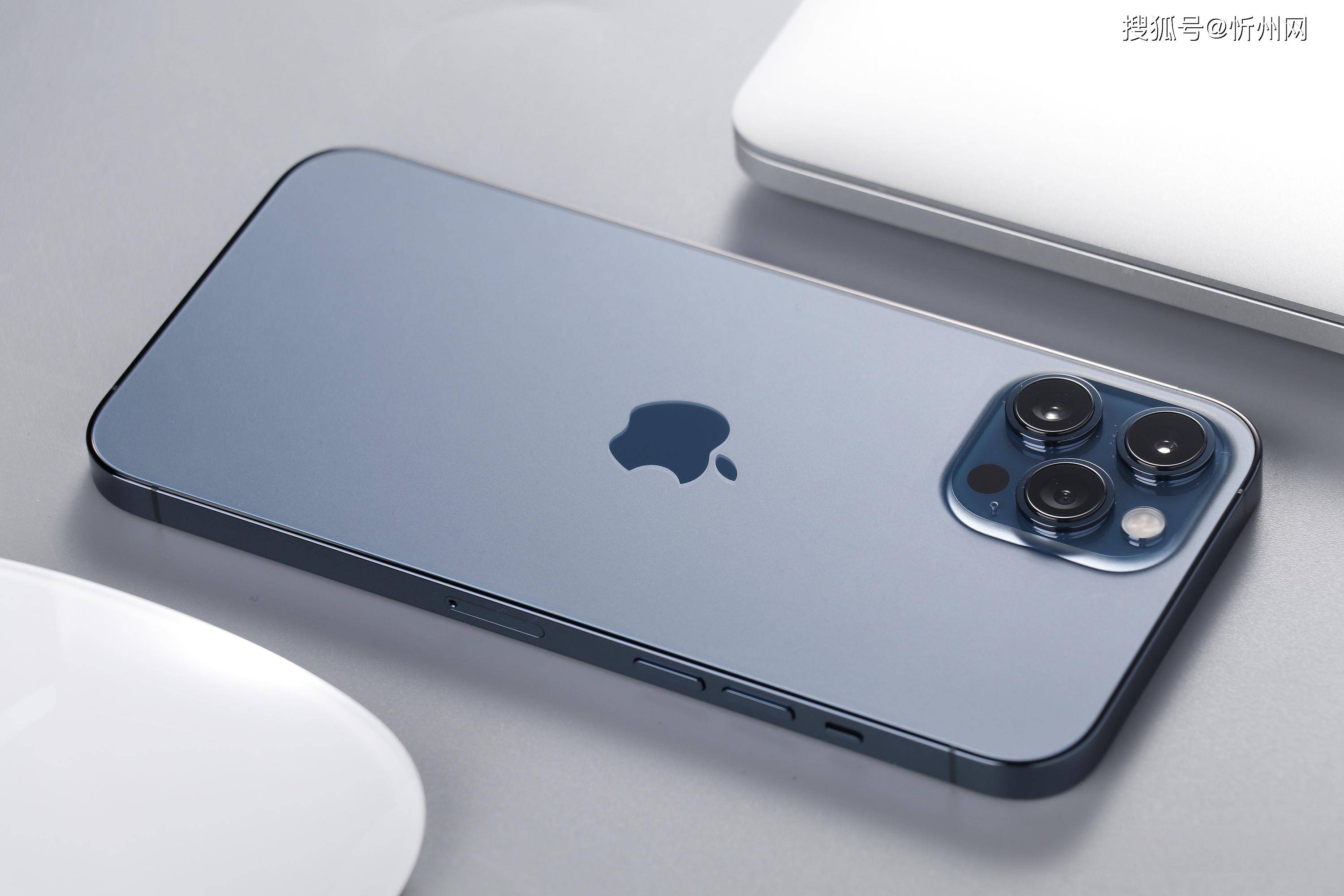 皇冠信用网登3
_618华为Mate 70 Pro+大跳水皇冠信用网登3
，对比iPhone 16 Pro Max，该怎么选？