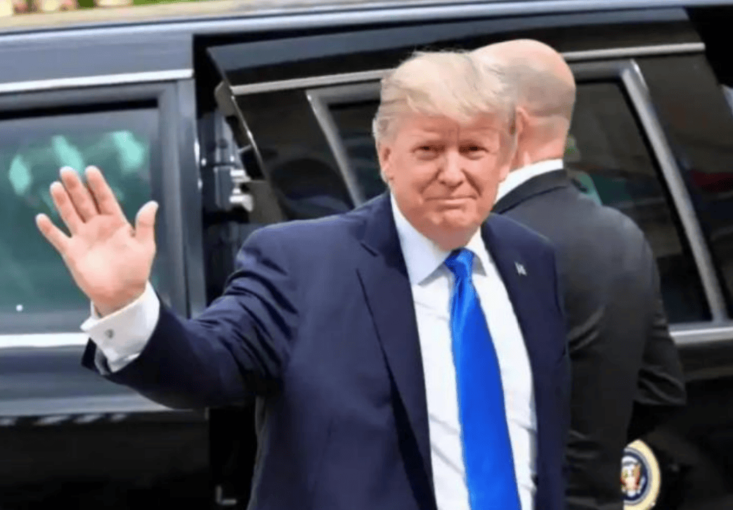 足球盘口注册
_会晤很成功足球盘口注册
,足足谈了100分钟,在中方临行之际,特朗普一路陪同