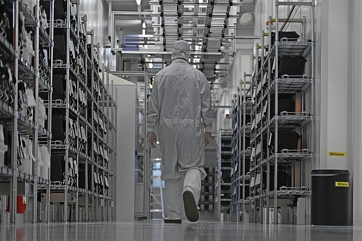 hga030手机登录
_闻泰科技给荷兰下“死令”hga030手机登录
,提出恢复前CEO职务!做不到的话,安世半导体别想从中国出口