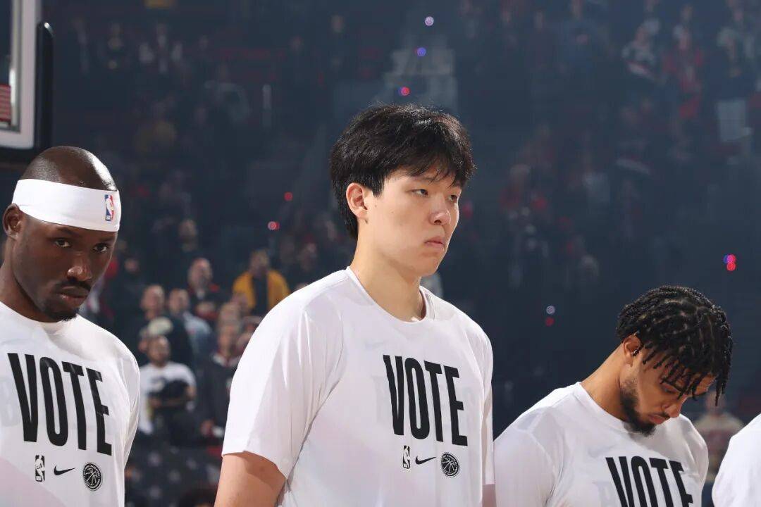 彩票信用盘出租
_开拓者主帅回应杨瀚森被下放：彩票信用盘出租
他是个真正有职业精神的球员；此前已官宣被召回