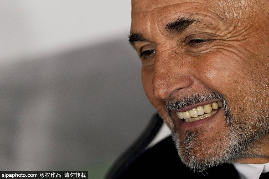 皇冠信用盘开号
_尤文图斯续约弗拉霍维奇:年薪500万-600万欧皇冠信用盘开号
,签字费成关键因素