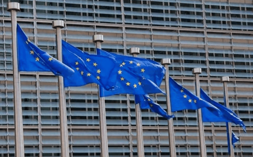 世界杯买球盘口
_欧盟再度发难世界杯买球盘口
,不许对华出售镍业务,话音刚落,中方直接定下规矩