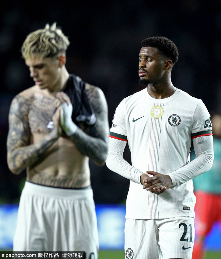 欧洲杯冠军盘口
_少儿不宜欧洲杯冠军盘口
!张玉宁与对方球员冲突背后的故事与战术解读