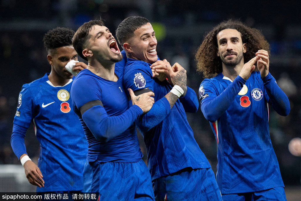 足球欧洲杯开户
_观战台：热刺战曼联+曼城火拼利物浦 拜仁冲击17连胜