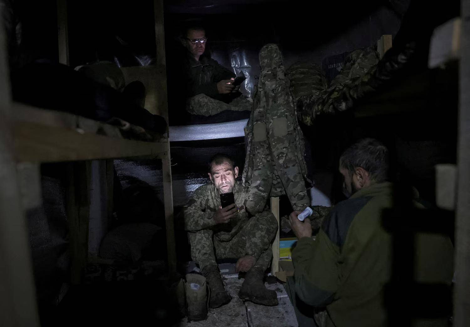 皇冠信用盘会员开户申请
_俄军夺取85%红军城皇冠信用盘会员开户申请
,泽连斯基大势已去,俄媒:又开始寻找替罪羊