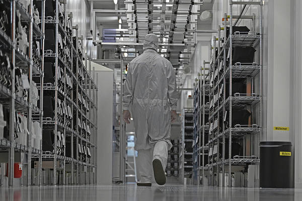 介绍个信用盘网址
_阿斯麦CEO就安世半导体事件表态：此事凸显供应链脆弱性介绍个信用盘网址
，对话可防止争端升级