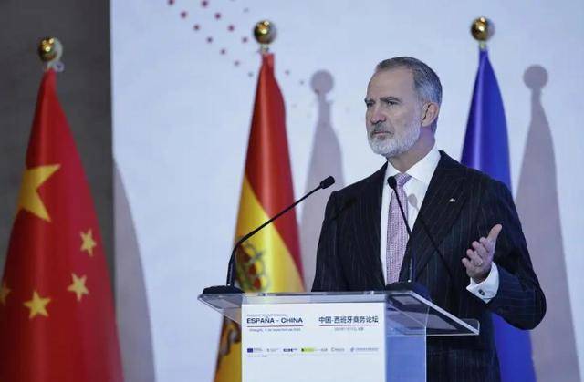 皇冠信用盘开户
_时隔18年来华皇冠信用盘开户
,第一站没去北京!中方高规格接待,狂签10项协议