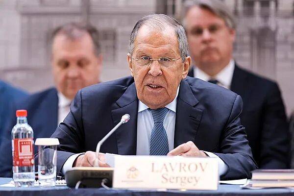 曼城 vs 多特蒙德
_俄外长：乌克兰必须保持中立、不结盟和无核化曼城 vs 多特蒙德
，如果欧洲决定开战，俄已做好应战准备