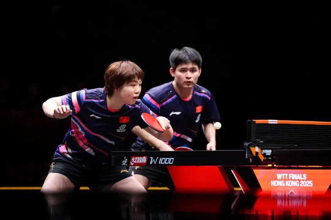 欧冠决赛
_国乒包揽女单4强欧冠决赛
，王楚钦半决赛战莫雷，混双冠军明日出炉 | 香港总决赛