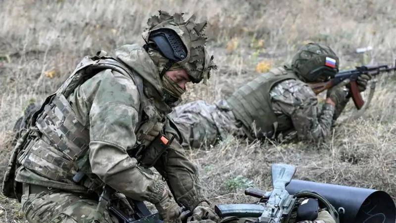 皇冠代理联系方式
_乌克兰捅的窟窿实在太大了皇冠代理联系方式
，俄连炸两周，还有导弹顶在北约脑门上