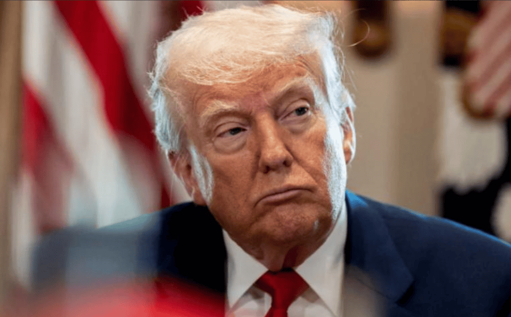 皇冠代理註冊_德日媒体都佩服中国！打输中美关税战的特朗普皇冠代理註冊，预见了明年惨败的结局