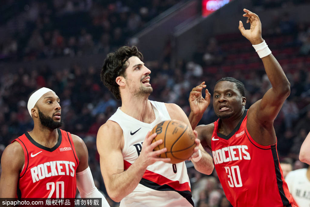 西班牙甲組聯賽
_火箭队跃升至联盟第三:伤病频发下的坚韧与应对