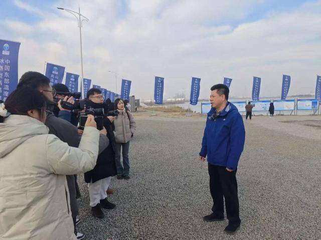 皇冠信用网代理最高占成
_162℃!山东东营地下4000米深发现天然“沸腾热水库”皇冠信用网代理最高占成
,能发电、生产,还能供暖