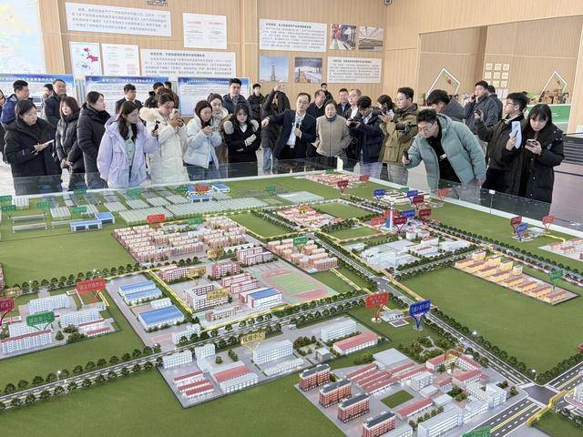 皇冠信用网代理最高占成
_162℃!山东东营地下4000米深发现天然“沸腾热水库”皇冠信用网代理最高占成
,能发电、生产,还能供暖