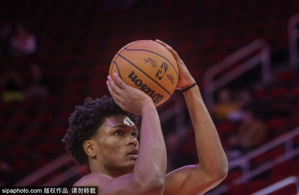 皇冠登3管理出租_火箭队交易动态：与丹尼斯-施罗德重聚能否解决控卫危机皇冠登3管理出租？