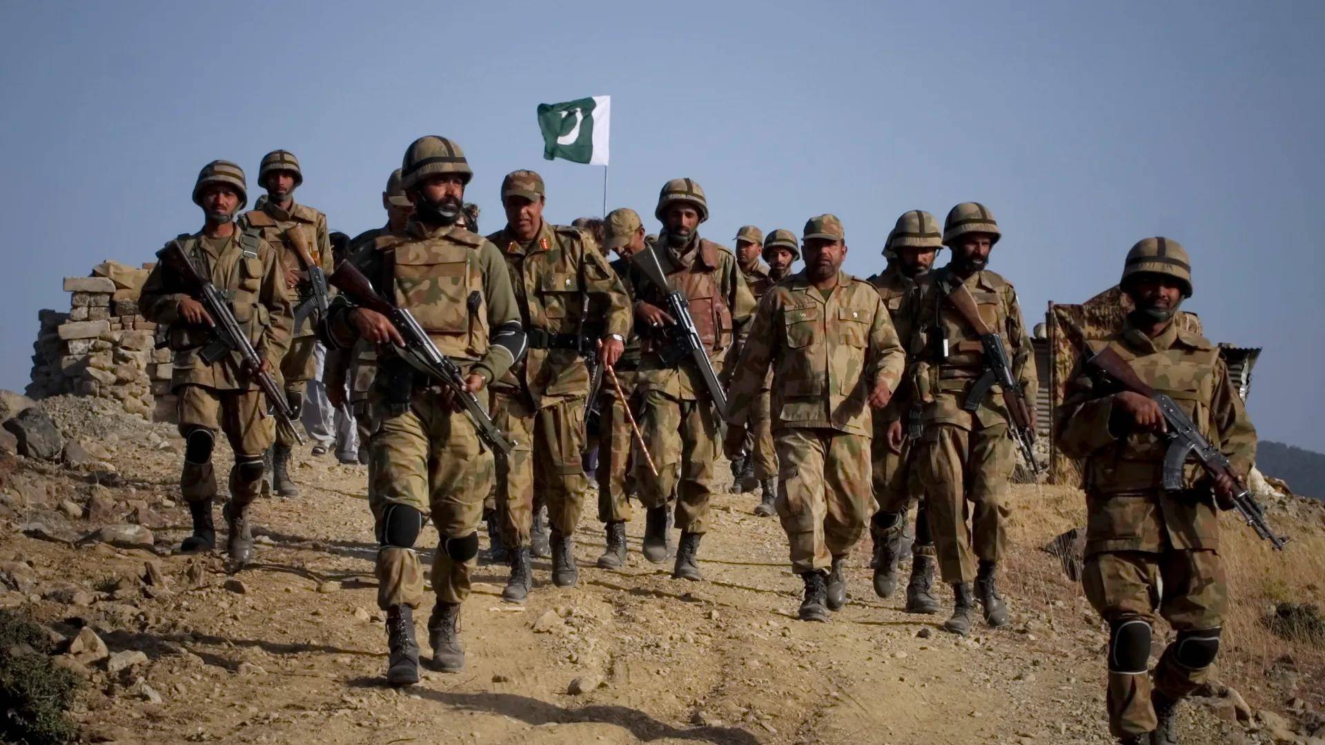 皇冠信用网账号注册_血拼一夜！千名叛军死亡冲锋皇冠信用网账号注册，巴铁翼龙大开杀戒：美械武器全被炸