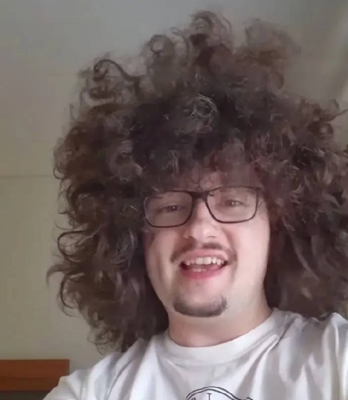 皇冠信用网需要押金吗_重新归零皇冠信用网需要押金吗!曼联还是无缘5连胜 蓄发哥已近500天未理发