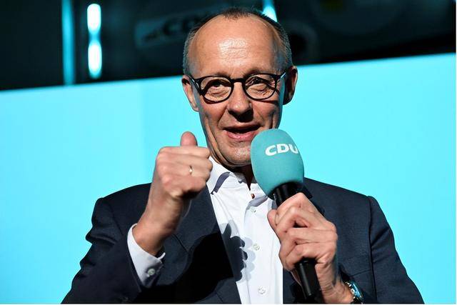 皇冠信用网如何注册_登上访华专机前皇冠信用网如何注册，默茨请教“中国通”，德国想走出困境必须向东看