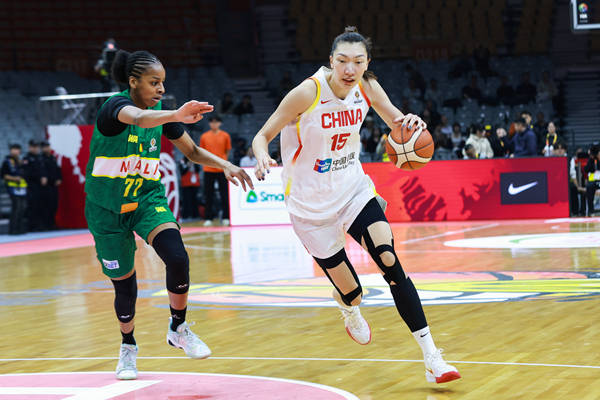 埃及 vs 伊朗_世界杯资格赛-李月汝21+11韩旭14分 中国女篮首战胜马里